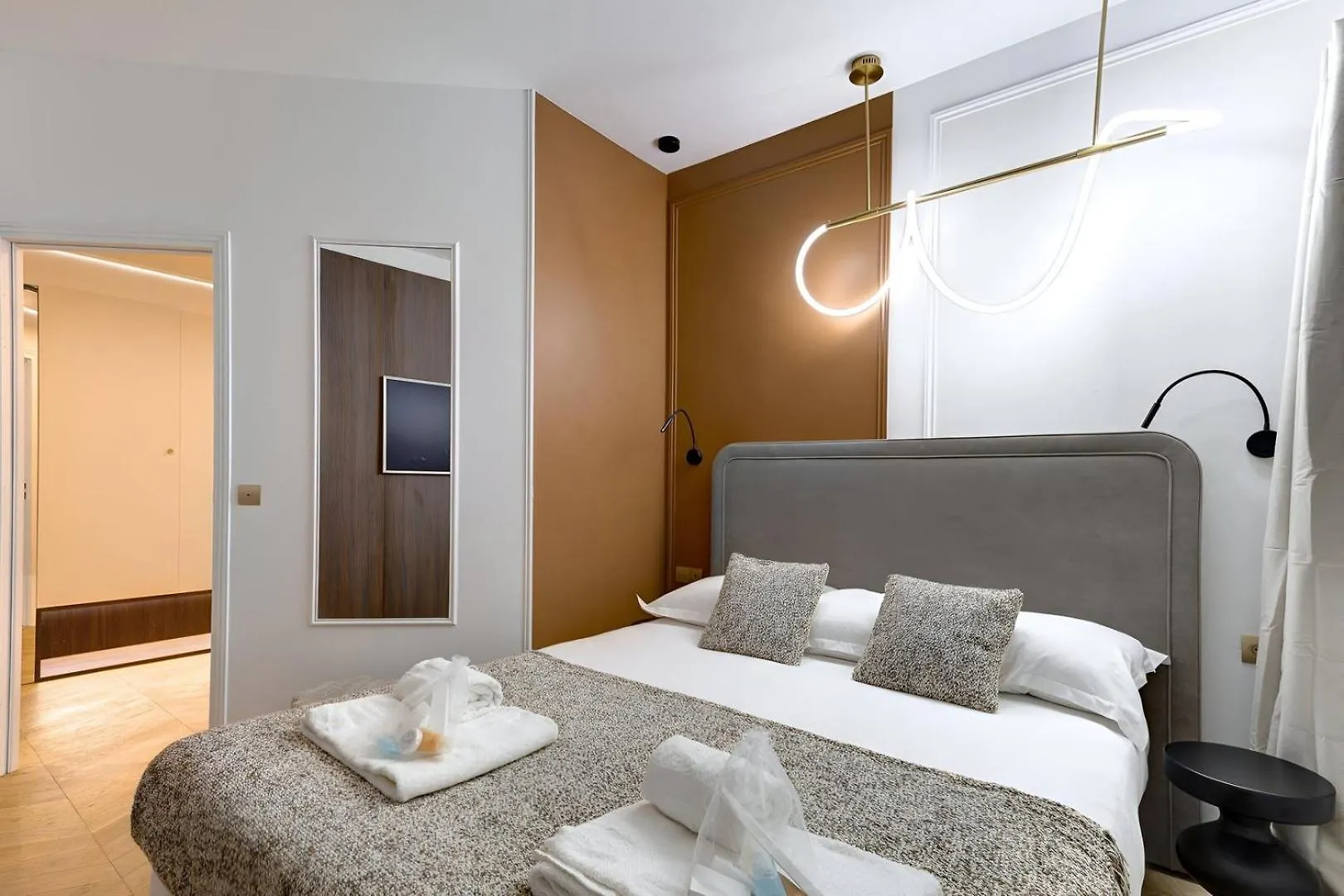 Bluestay 165 - Spacieux Appartement A Paris